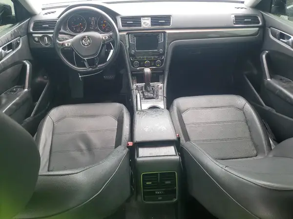 1VWBT7A3XGC030243 2016 VOLKSWAGEN PASSAT - Image 8