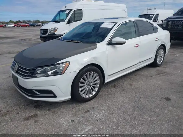 1VWBT7A3XGC034423 2016 VOLKSWAGEN PASSAT - Image 2