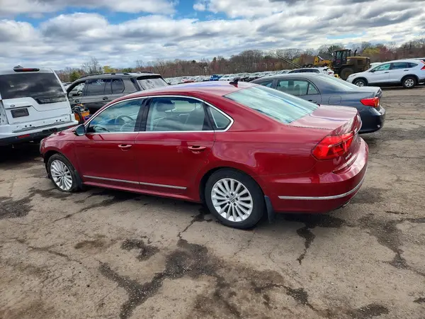 1VWBT7A3XGC049942 2016 VOLKSWAGEN PASSAT - Image 2
