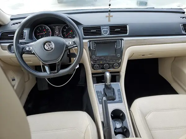 1VWBT7A3XGC052341 2016 VOLKSWAGEN PASSAT - Image 8