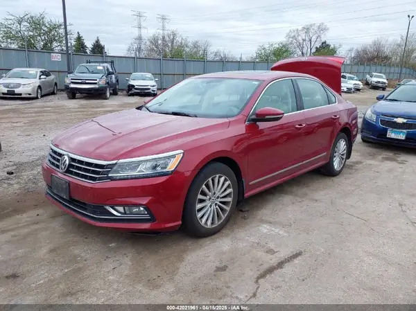 1VWBT7A3XGC055174 2016 VOLKSWAGEN PASSAT - Image 2