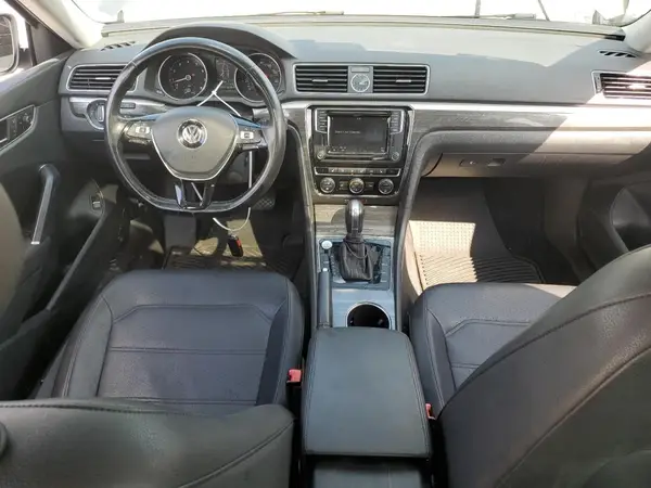 1VWBT7A3XGC063792 2016 VOLKSWAGEN PASSAT - Image 8