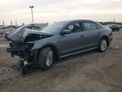 1VWBT7A3XHC000113 2017 VOLKSWAGEN PASSAT