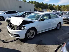 1VWBT7A3XHC009877 2017 VOLKSWAGEN PASSAT