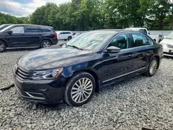 1VWBT7A3XHC011984 2017 VOLKSWAGEN PASSAT