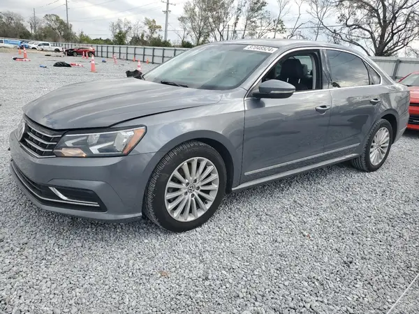 1VWBT7A3XHC048954 2017 VOLKSWAGEN PASSAT - Image 1