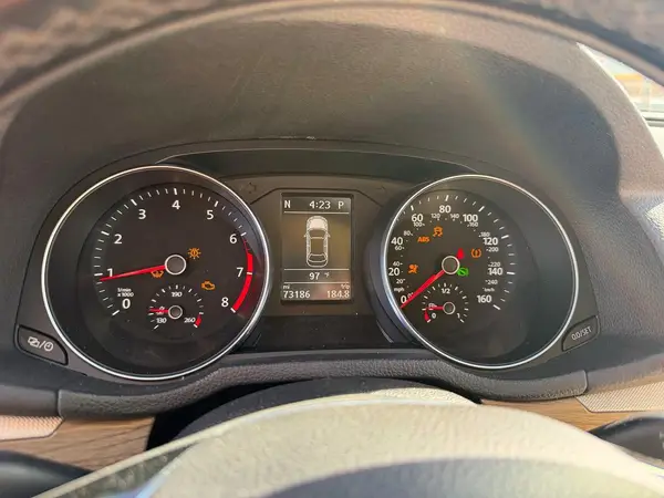 1VWBT7A3XHC051188 2017 VOLKSWAGEN PASSAT - Image 8