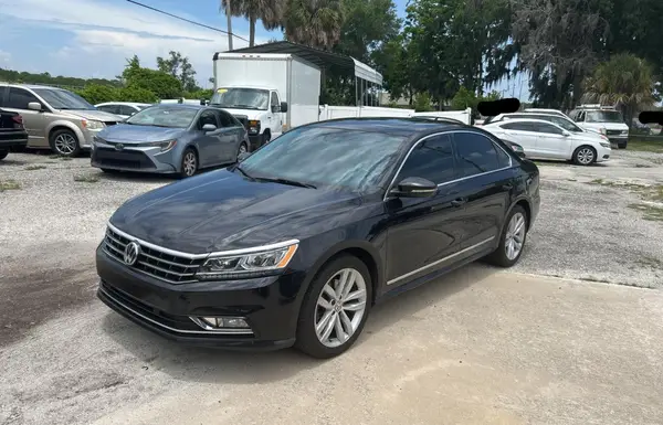 1VWCA7A30JC015249 2018 VOLKSWAGEN PASSAT - Image 2