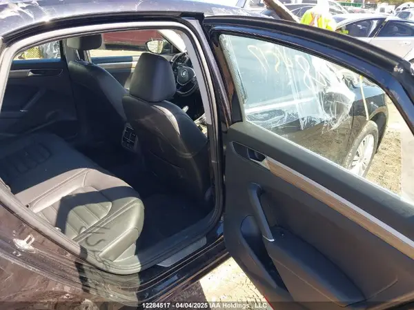 1VWCA7A30JC018409 2018 VOLKSWAGEN PASSAT - Image 8