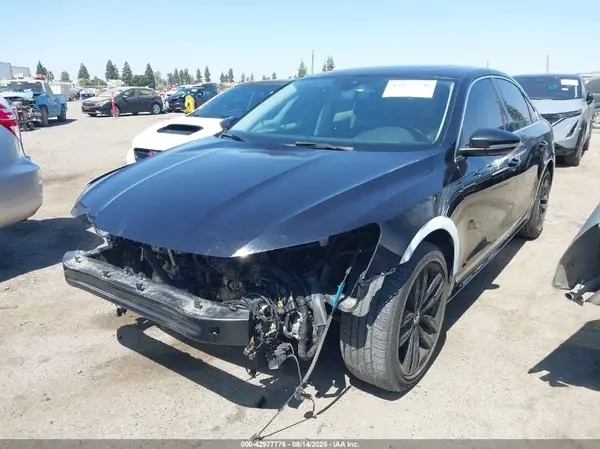 1VWCA7A32JC007167 2018 VOLKSWAGEN PASSAT - Image 2