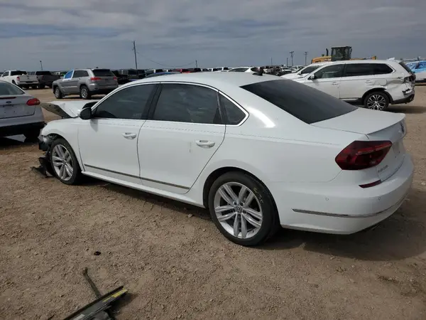 1VWCA7A32JC022297 2018 VOLKSWAGEN PASSAT - Image 2