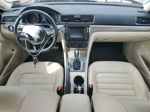 1VWCA7A32JC050536 2018 VOLKSWAGEN PASSAT - Image 8