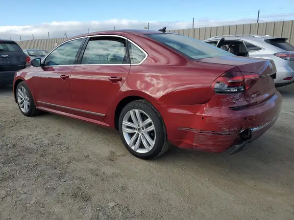 1VWCA7A33JC014645 2018 VOLKSWAGEN PASSAT - Image 2