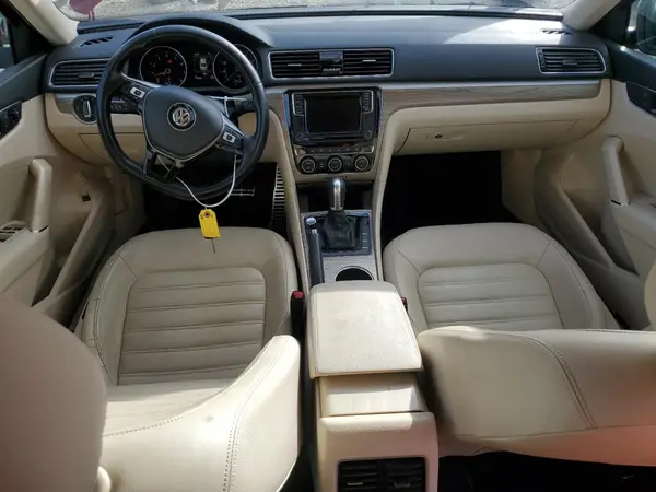 1VWCA7A33JC014645 2018 VOLKSWAGEN PASSAT - Image 8