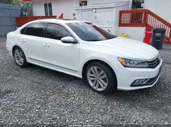1VWCA7A33JC020915 2018 VOLKSWAGEN PASSAT