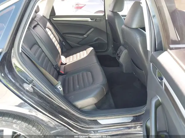 1VWCA7A35JC015098 2018 VOLKSWAGEN PASSAT - Image 8