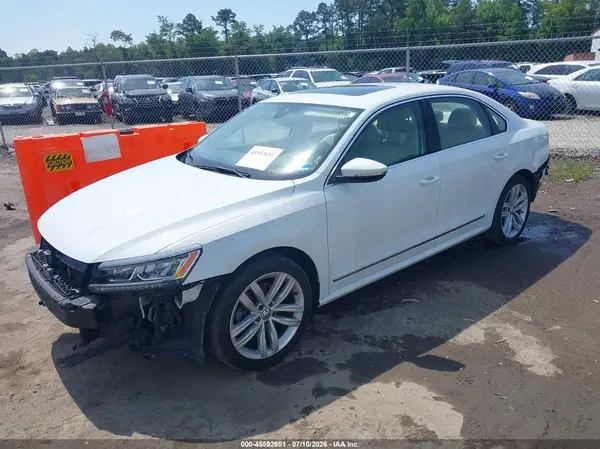 1VWCA7A35JC026652 2018 VOLKSWAGEN PASSAT - Image 2