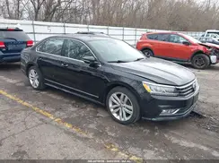 1VWCA7A36JC003641 2018 VOLKSWAGEN PASSAT