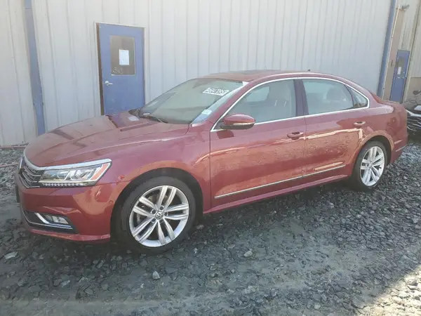1VWCA7A36JC014669 2018 VOLKSWAGEN PASSAT - Image 1