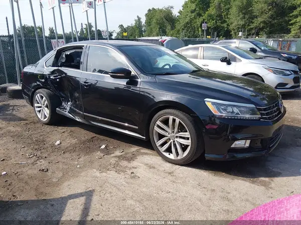 1VWCA7A36JC019824 2018 VOLKSWAGEN PASSAT - Image 1