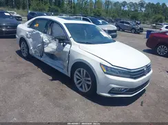 1VWCA7A36JC034369 2018 VOLKSWAGEN PASSAT