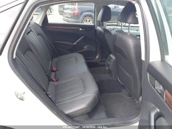 1VWCA7A36LC004758 2020 VOLKSWAGEN PASSAT - Image 8