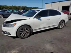 1VWCA7A37JC029133 2018 VOLKSWAGEN PASSAT
