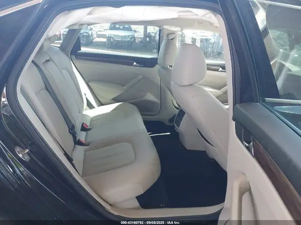 1VWCA7A37LC003781 2020 VOLKSWAGEN PASSAT - Image 8