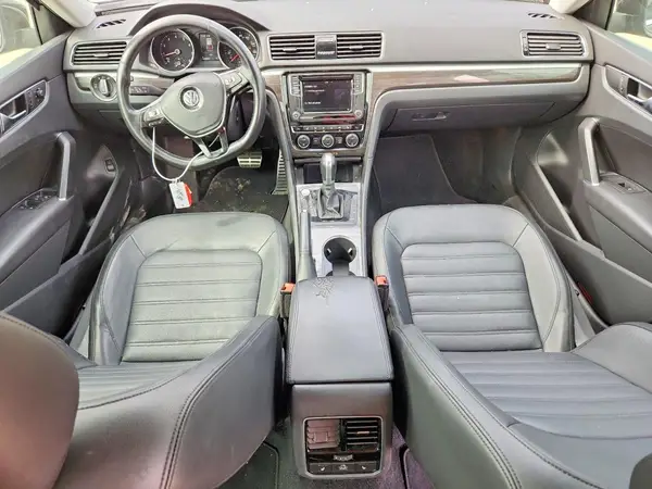 1VWCA7A38JC046149 2018 VOLKSWAGEN PASSAT - Image 8
