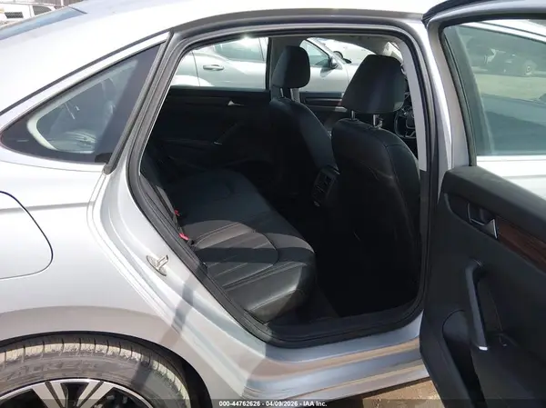 1VWCA7A38LC005247 2020 VOLKSWAGEN PASSAT - Image 8