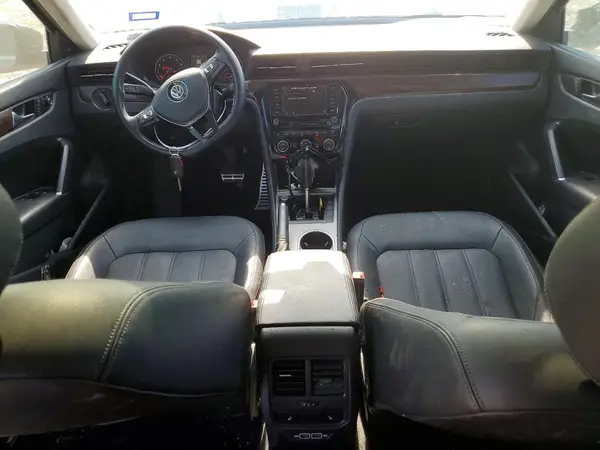 1VWCA7A38LC013915 2020 VOLKSWAGEN PASSAT - Image 8