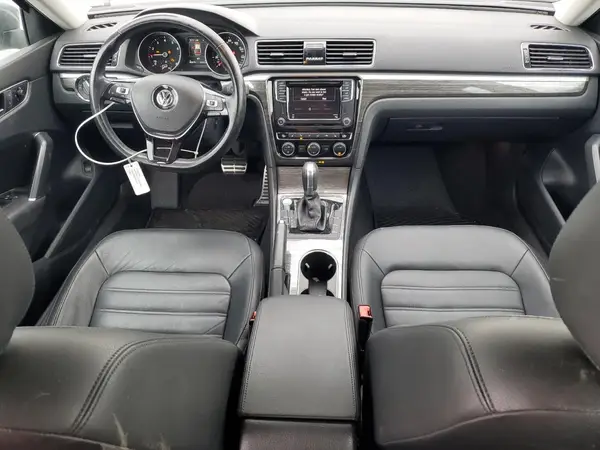1VWCA7A39JC009398 2018 VOLKSWAGEN PASSAT - Image 8
