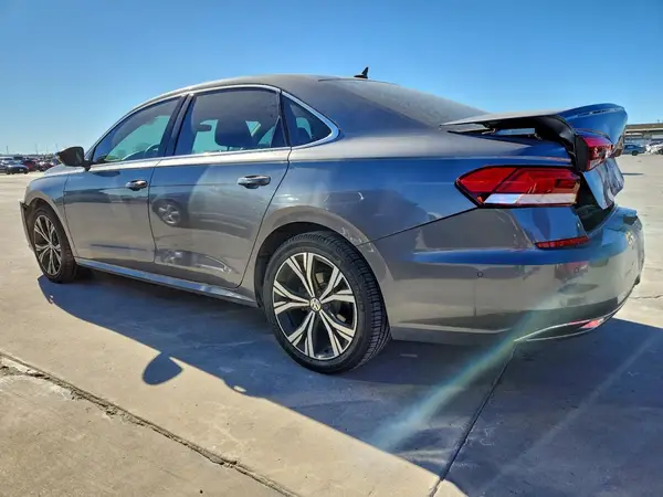 1VWCA7A39LC012756 2020 VOLKSWAGEN PASSAT - Image 2