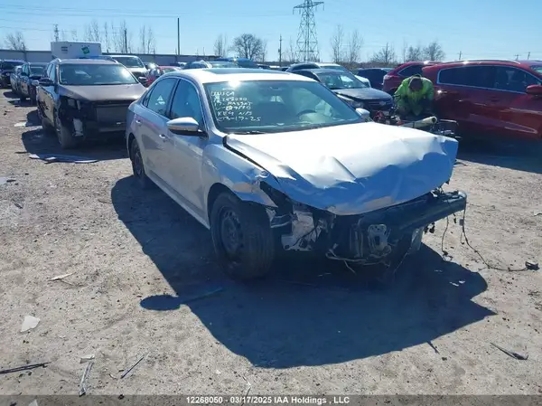 1VWCM7A30HC019190 2017 VOLKSWAGEN PASSAT - Image 1