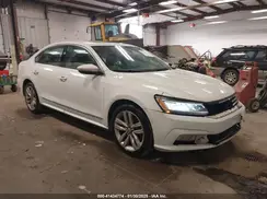 1VWCM7A30HC079244 2017 VOLKSWAGEN PASSAT
