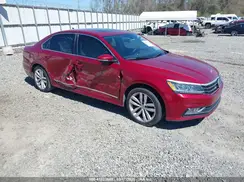 1VWCM7A31JC004946 2018 VOLKSWAGEN PASSAT