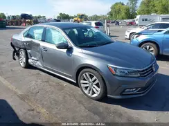 1VWCM7A34GC020535 2016 VOLKSWAGEN PASSAT