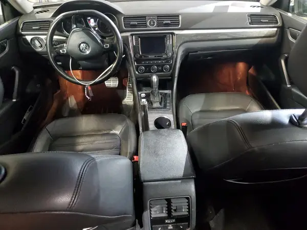 1VWCM7A34GC026142 2016 VOLKSWAGEN PASSAT - Image 8