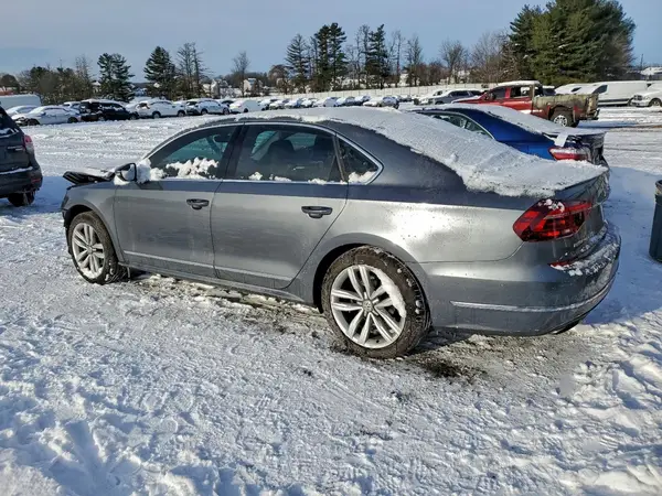 1VWCM7A34HC081448 2017 VOLKSWAGEN PASSAT - Image 2