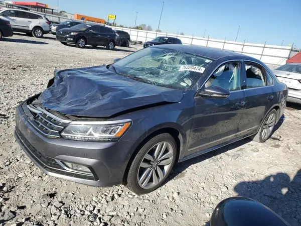 1VWCM7A34HC082437 2017 VOLKSWAGEN PASSAT - Image 1
