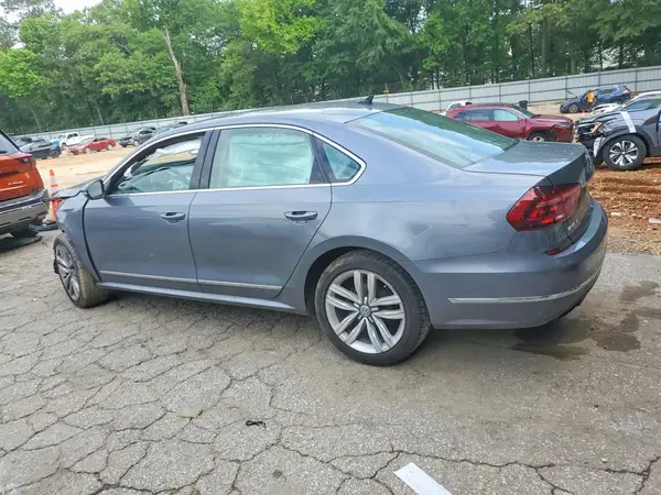 1VWCM7A34HC085368 2017 VOLKSWAGEN PASSAT - Image 2
