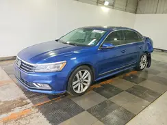 1VWCM7A35GC049204 2016 VOLKSWAGEN PASSAT