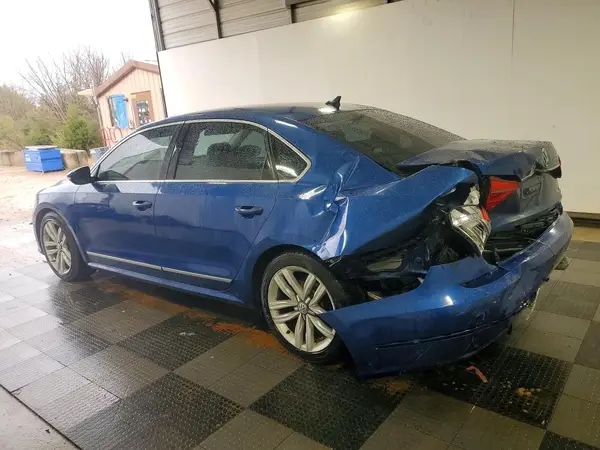 1VWCM7A35GC049204 2016 VOLKSWAGEN PASSAT - Image 2