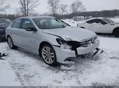 1VWCM7A35GC052569 2016 VOLKSWAGEN PASSAT