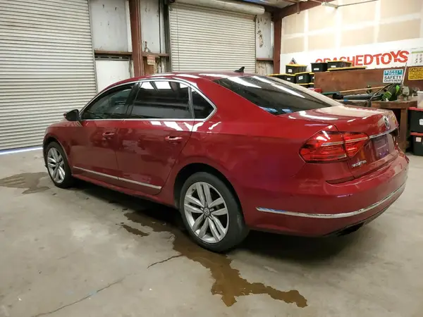 1VWCM7A36GC018902 2016 VOLKSWAGEN PASSAT - Image 2