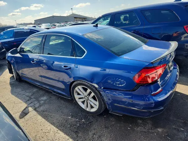 1VWCM7A36GC058770 2016 VOLKSWAGEN PASSAT - Image 2