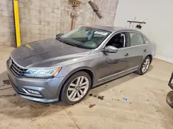 1VWCM7A37GC016673 2016 VOLKSWAGEN PASSAT