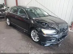 1VWCM7A37HC084991 2017 VOLKSWAGEN PASSAT