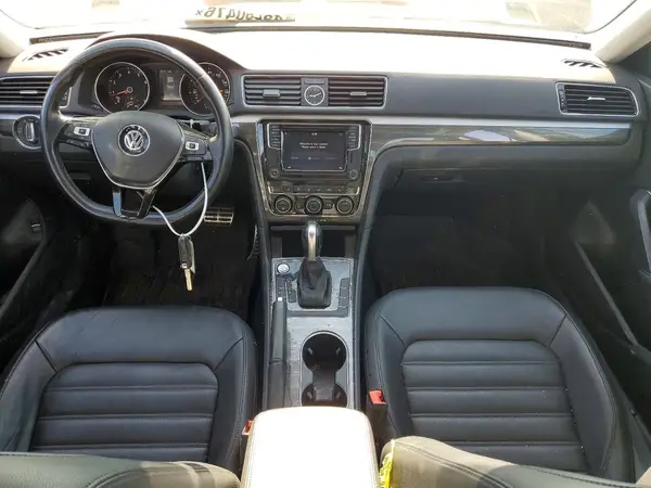 1VWCM7A38GC057524 2016 VOLKSWAGEN PASSAT - Image 8