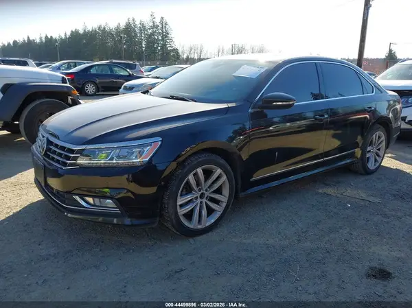 1VWCM7A39GC008607 2016 VOLKSWAGEN PASSAT - Image 2